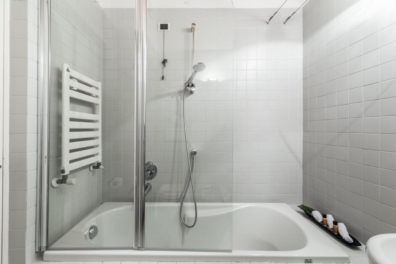 A Casa Nuccia Mansarda By Holiday Solutions 코모 외부 사진