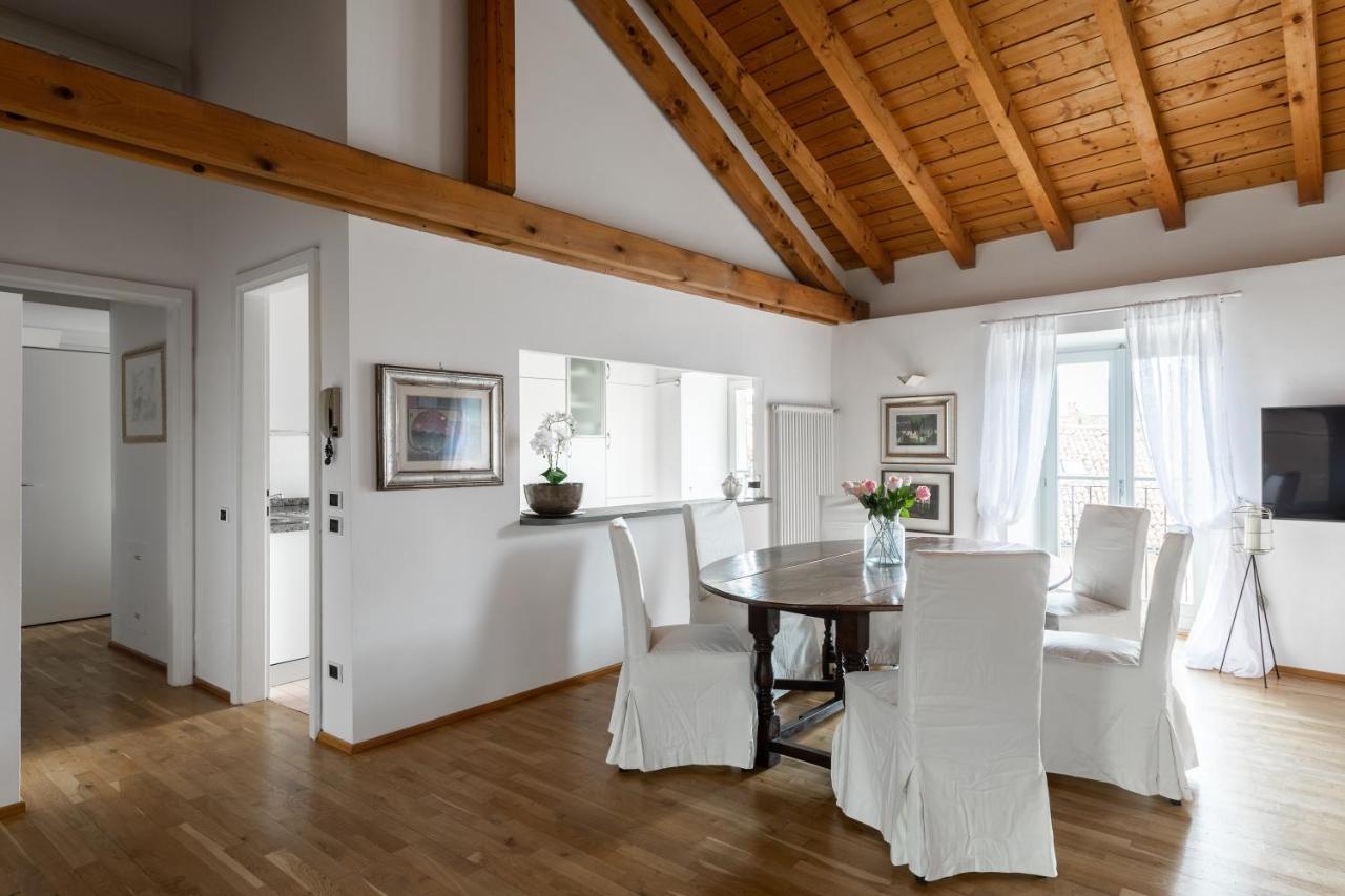 A Casa Nuccia Mansarda By Holiday Solutions 코모 외부 사진