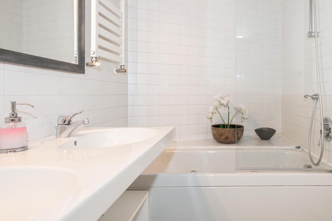 A Casa Nuccia Mansarda By Holiday Solutions 코모 외부 사진