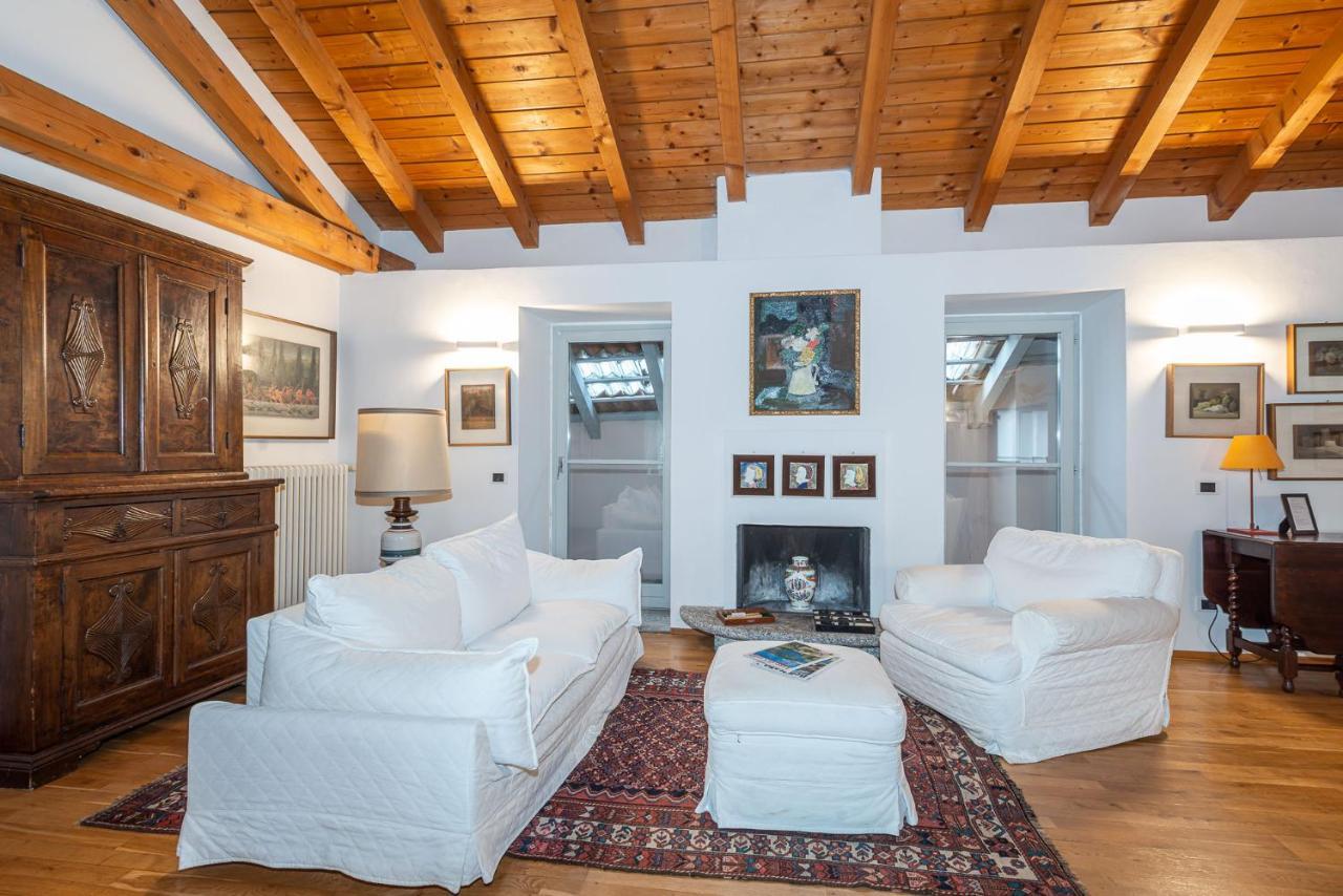 A Casa Nuccia Mansarda By Holiday Solutions 코모 외부 사진