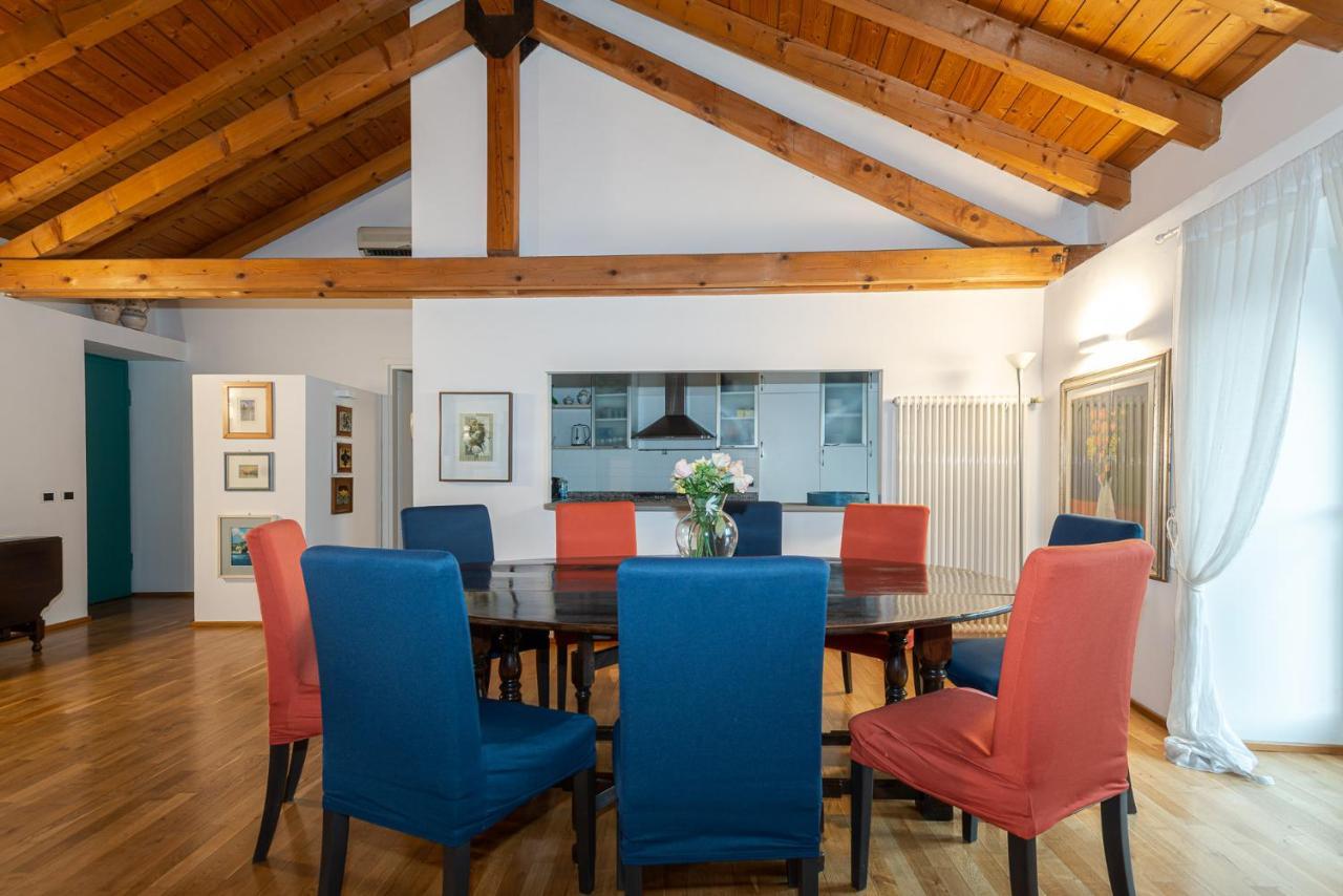A Casa Nuccia Mansarda By Holiday Solutions 코모 외부 사진